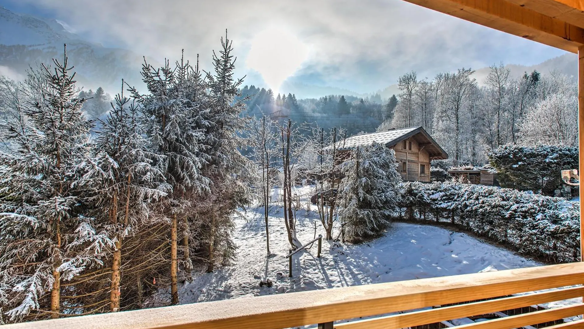 Chalet Belle Des Neiges - Alpes Travel - Sleeps 9 Les Houches Fransa