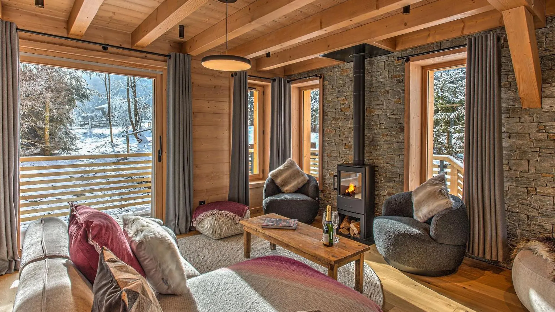 Chalet Belle Des Neiges - Alpes Travel - Sleeps 9 Les Houches 0*,  Fransa