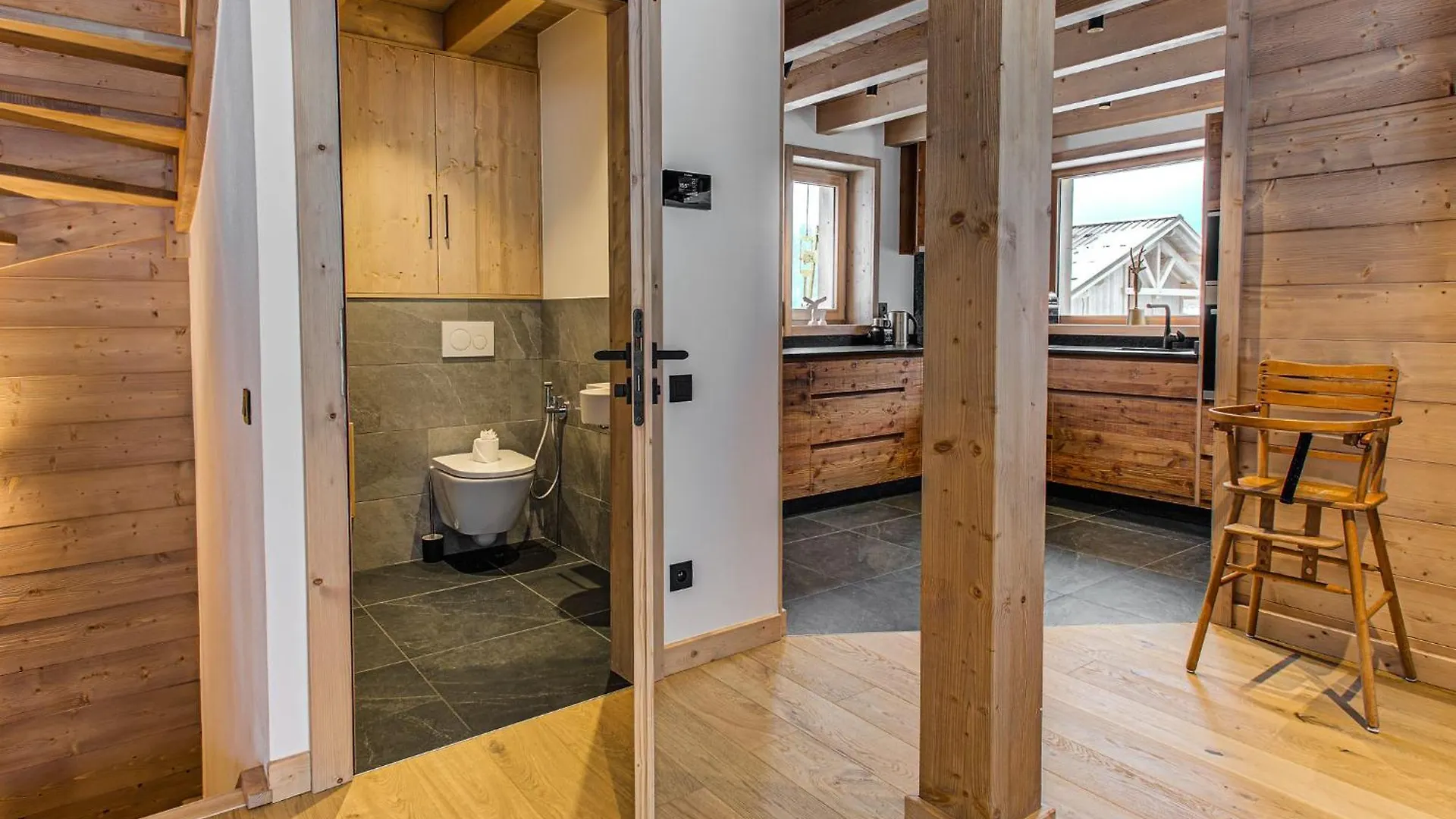Chalet Belle Des Neiges - Alpes Travel - Sleeps 9 Les Houches