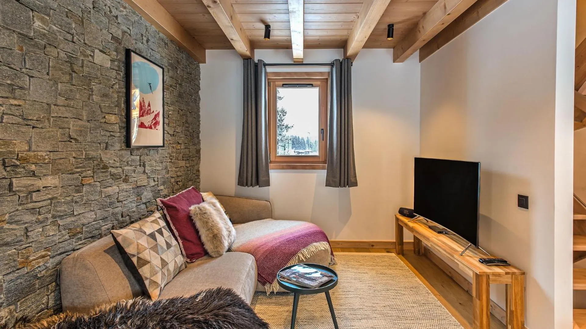 Chalet Belle Des Neiges - Alpes Travel - Sleeps 9 Les Houches France