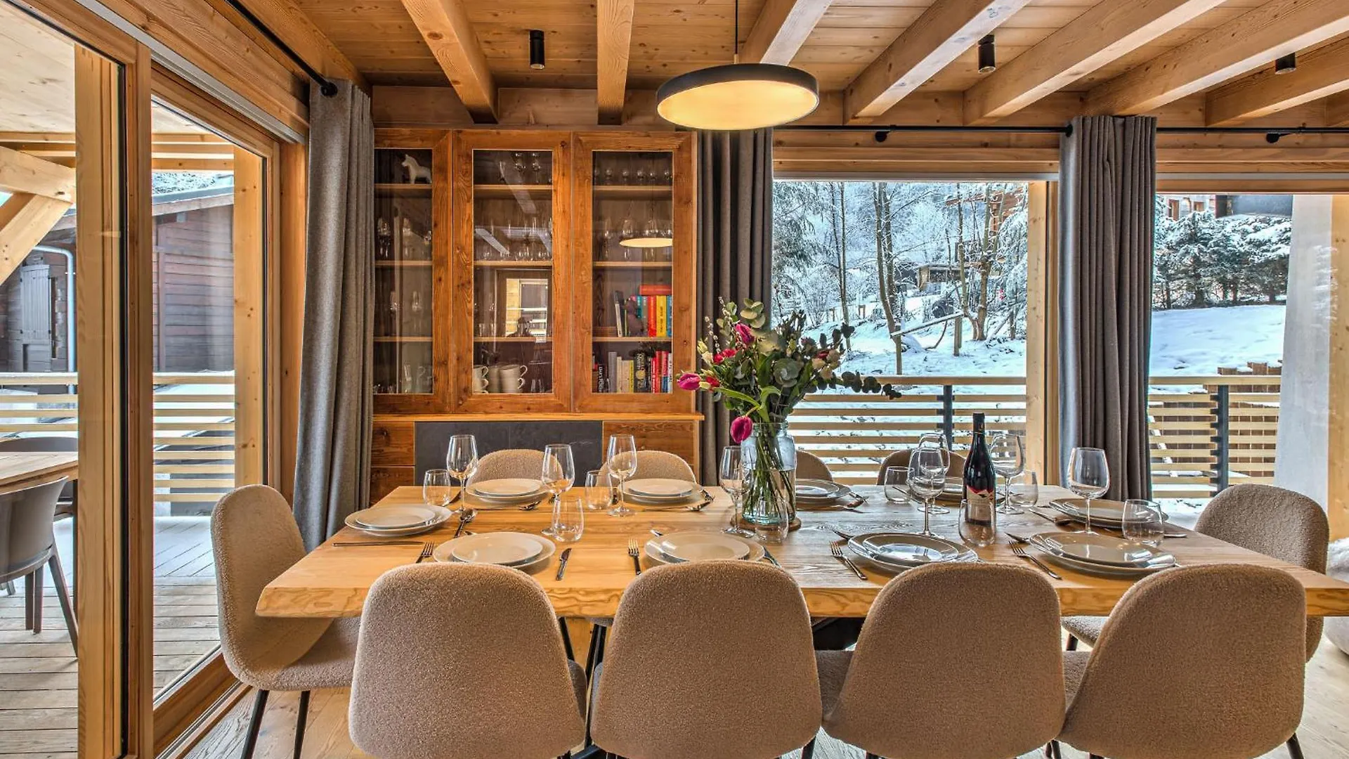 Chalet Belle Des Neiges - Alpes Travel - Sleeps 9 Les Houches 0*,  France