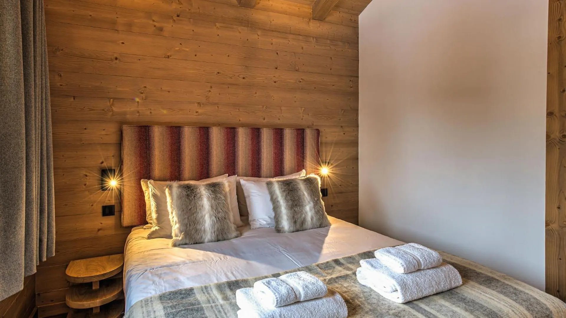 Chalet Belle Des Neiges - Alpes Travel - Sleeps 9 Les Houches